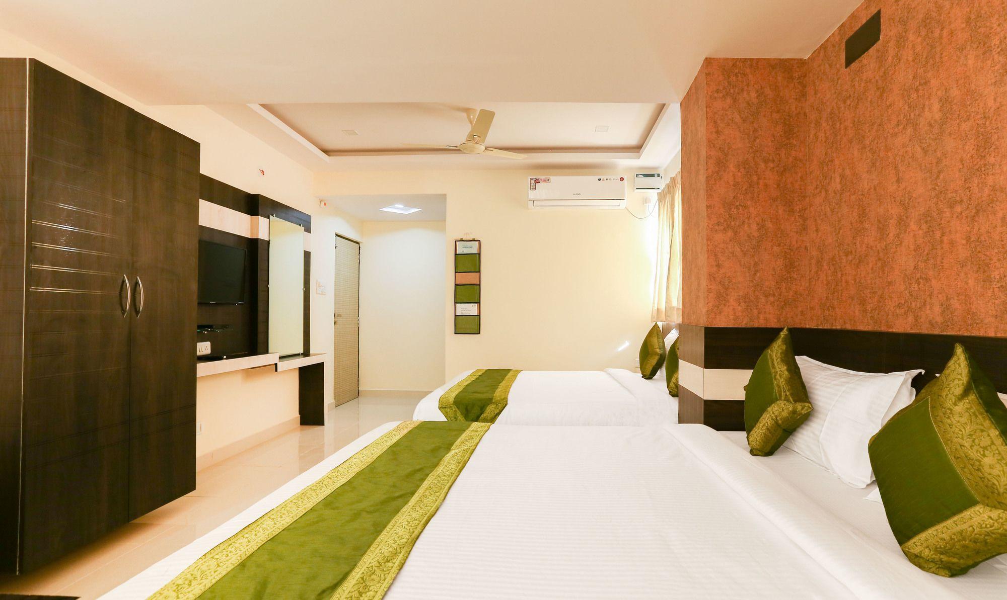 Fabhotel Rotano Suites - Yelahanka Бангалор Экстерьер фото