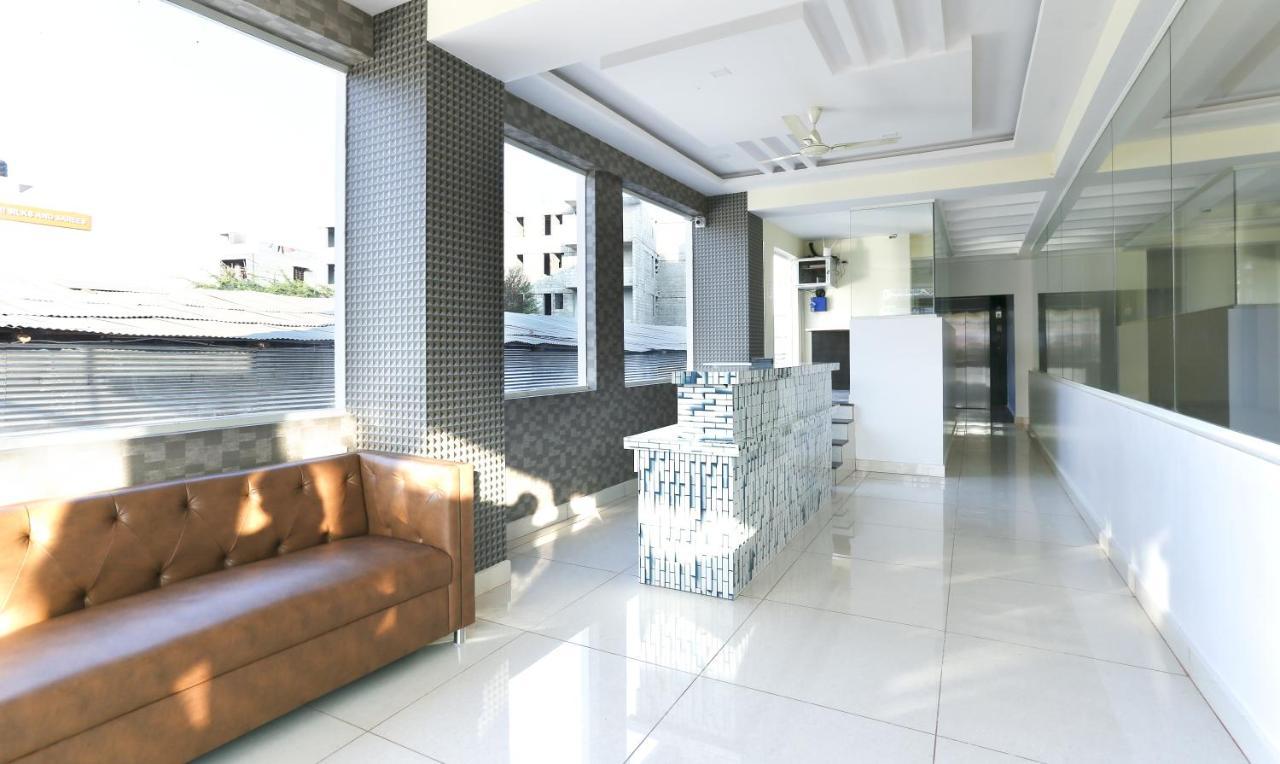 Fabhotel Rotano Suites - Yelahanka Бангалор Экстерьер фото
